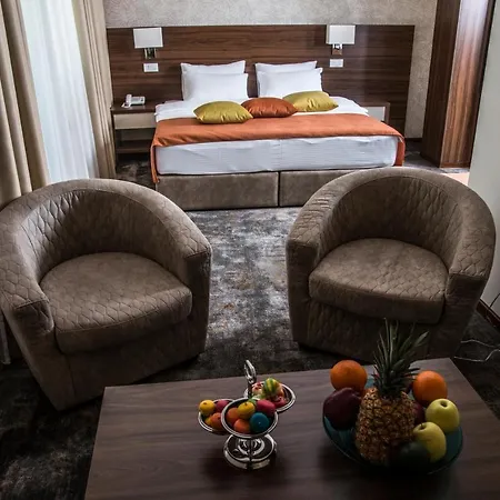 Marshal Garni Hotel