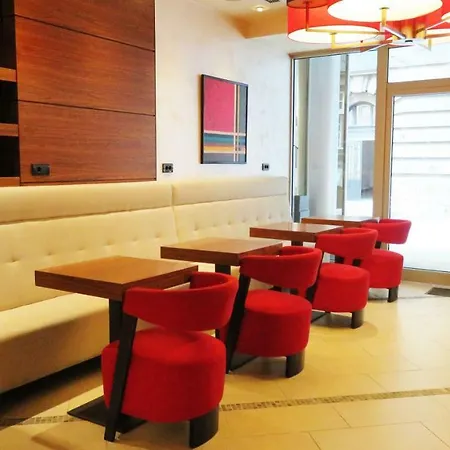 Hotel Marshal Garni 4*