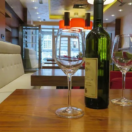 Hotel Marshal Garni Belgrado