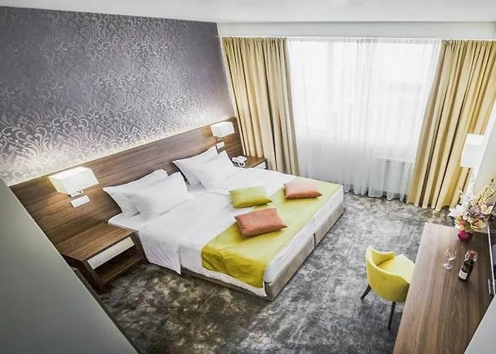 Hotel Marshal Garni 4*