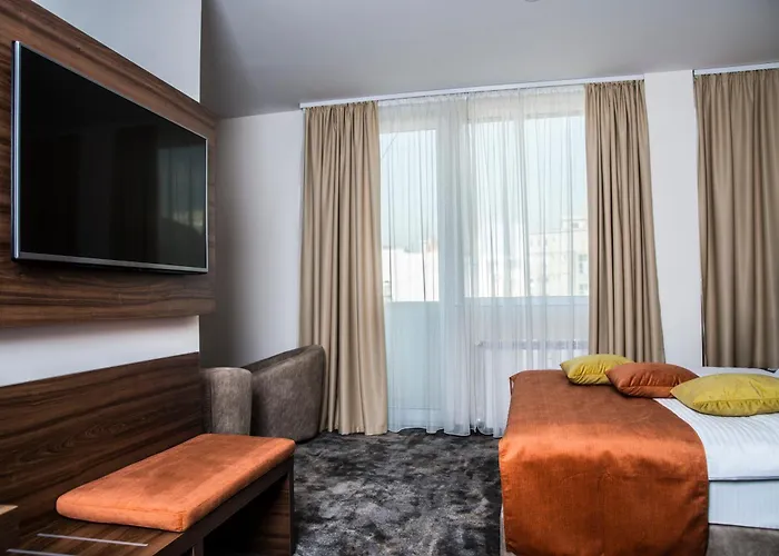 Hotel Marshal Garni 4*